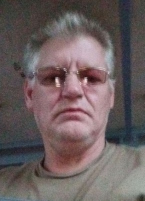 Игорь из Барнаула 55 лет