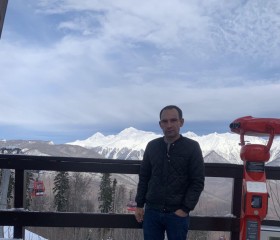 Igor, 37, Sokhumi