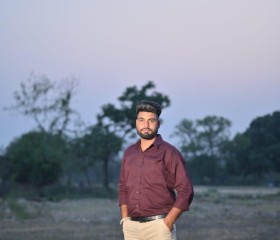 Jind mahi, 32, Sharjah