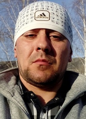 Константин, 40, Россия, Псков