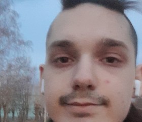 Savva, 20, Krasnoturinsk