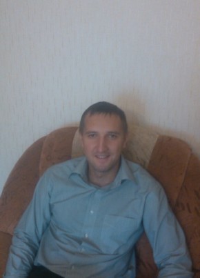 Ростислав, 37, Россия, Саратов