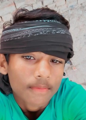 Nishad, 18, India, Motīhāri