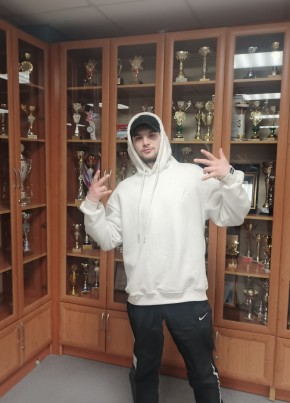 Егор из Петропавловск-Камчатския 23 года