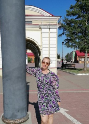 Юлия, 53, Россия, Омск
