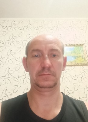 Михаил из Перми 48 лет