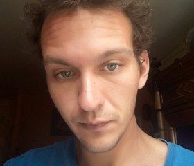 Guillaume, 33, Rochefort