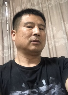 郑玉龙, 49, 中华人民共和国, 上虞