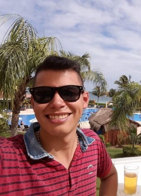 santiago Archila, 28, República de Colombia, Bucaramanga