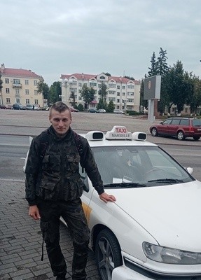 Anton, 29, Belarus, Hrodna