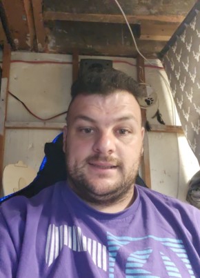 Jullen bilodeau из Trois-Rivieres 32 года