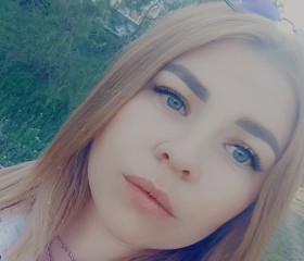 Violetta, 25, Saint Petersburg