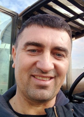 Дима из Воронежа 46 лет