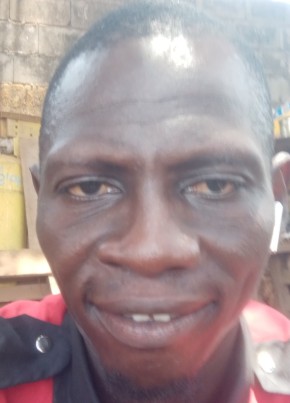 Oumar, 31, République de Guinée, Conakry