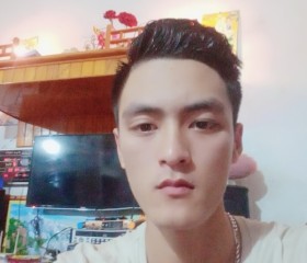 BáHuệ, 23, Yamagata-shi