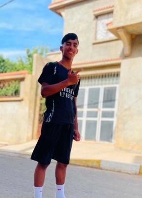 NadiR из Oran 18 лет