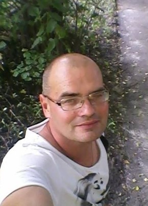 Роман, 42, Україна, Київ