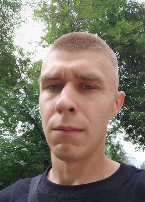 Евгений из Саратова 23 года