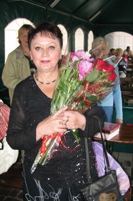 Людмила, 72, Россия, Калининград