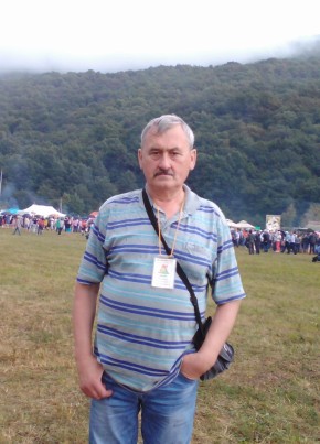 Алексей из Майкопа 72 года