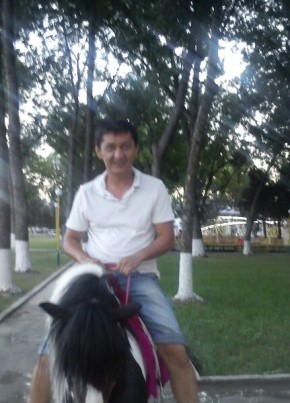 Botir Sharipov, 44, O‘zbekiston Respublikasi, Toshkent