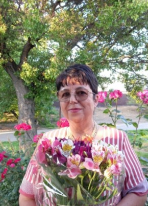 Светлана из Усть-Лабинска 59 лет