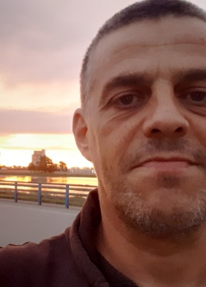 Sylvain, 49, République Française, Lorient