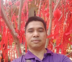 Vũ Hoàng, 44, Vi Thanh