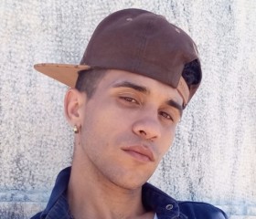 Esteban, 25, Nueva Gerona