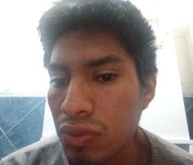 Juan, 26, Ushuaia