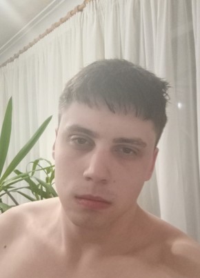 Тёма из Донецка 23 года