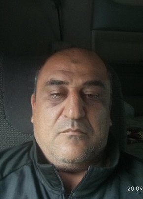 Карен из Владикавказа 42 года