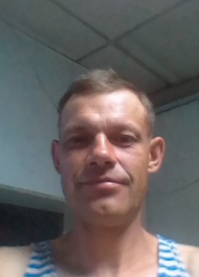 серж, 42, Россия, Залари