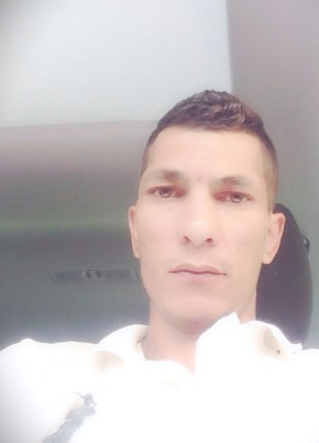 Paolo, 33, People’s Democratic Republic of Algeria, Bougara