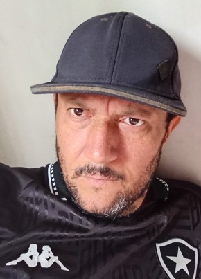 Antônio Campos v из Cachoeiro de Itapemirim 43 года