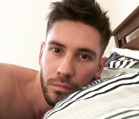 Malcom, 37, City of London