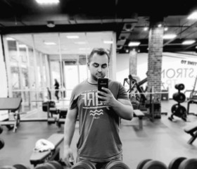 San, 36, Saint Petersburg