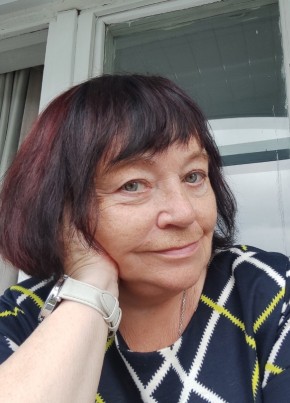 Ирина из Санкт-Петербурга 70 лет