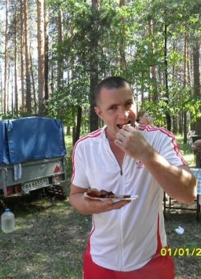 Александр, 42, Россия, Нея