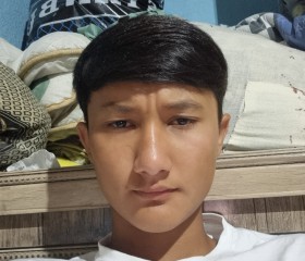 Behruz, 26, Bekobod