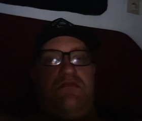 Nico, 28, Kastellaun