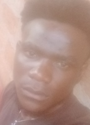 Michael Chibisa из Lusaka 26 лет