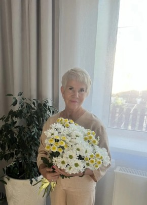 Марина из Ленска 67 лет