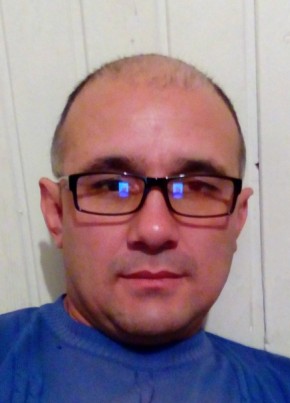 Идибек из Десногорска 46 лет
