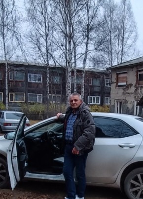 Андрей, 59, Россия, Сургут