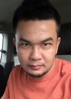 Pingkarn, 44, ราชอาณาจักรไทย, กรุงเทพมหานคร