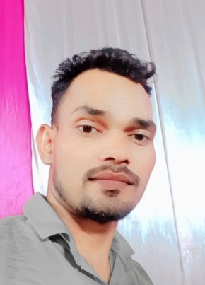Yash Bhardwaj, 30, India, Varanasi