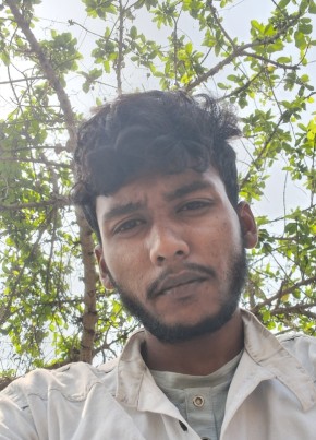 Siddhartha Monda, 24, India, Raniganj
