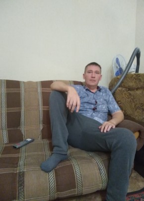 Константин, 40, Россия, Омск