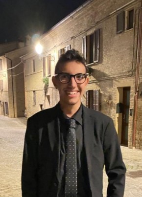 MOHAMED MHADHBI, 19, Repubblica Italiana, Macerata